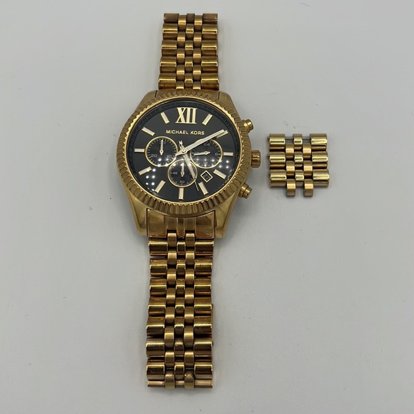 MICHAEL KORS
Chronograph Lexington Gold-Tone Stainless Steel Bracelet Watch 45mm - Picture 3 of 6